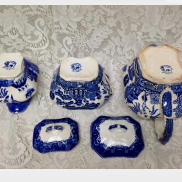Vintage, Rare, 1911 Buffalo Pottery, 5-pc Blue Willow Tea Set - Picture 6 of 8